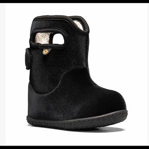 Bogs girls velvet waterproof fur lines girls boots